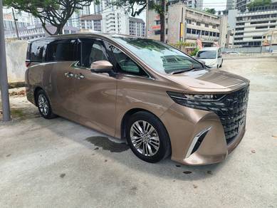 Toyota Alphard Z in Old Klang Road, KUL