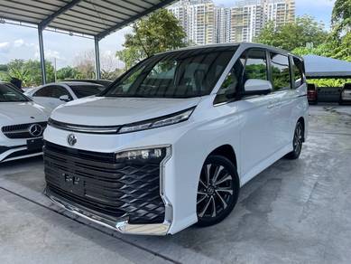 Toyota Voxy S-Z in Others, KUL