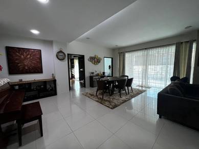 Condominium For Sale in R55 Condominium