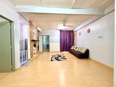 Apartment For Sale in Sri Wira Apartment