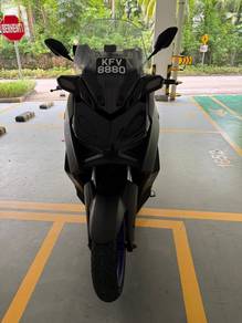 Yamaha XMAX