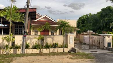 Bungalow House For Sale in Shah Alam,SGR