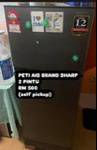 Peti ais 2 pintu brand Sharp