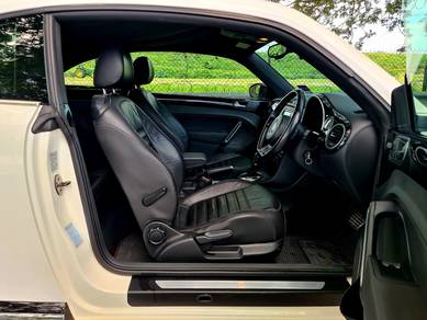 Volkswagen Beetle TSI in Sungai Besi, KUL
