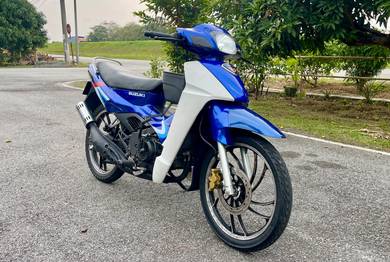 Suzuki RGV