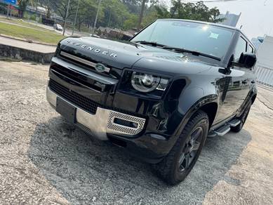 Land Rover Defender 110S P300 in Cheras, KUL