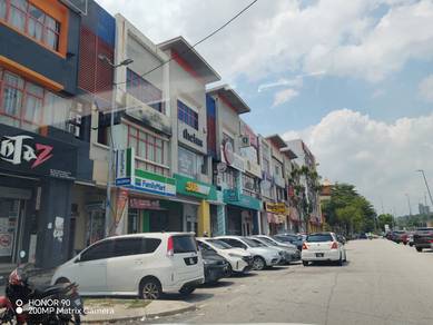 Shop lot For Sale in Shah Alam,SGR