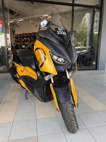 Yamaha XMAX