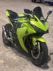 Yamaha R25
