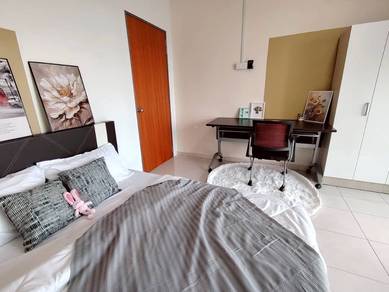 Room in Bayan Lepas, PNG