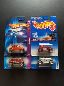 Hot Wheels Baja Bug Set