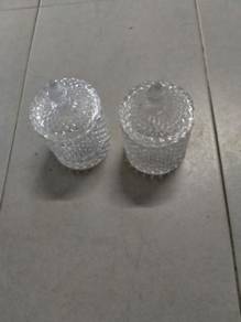Clear air mata containers