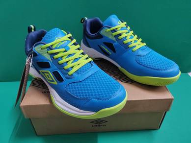 ITEM BARU_Kasut Sukan Badminton UMBRO size 8uk