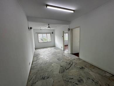 Apartment For Rent in Iris Apartment (Taman Desa)