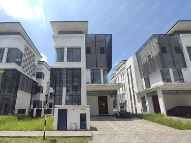 Bungalow House For Sale in Shah Alam,SGR