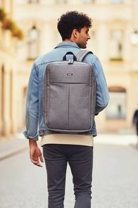 HONOR Laptop Backpack – Work & Travel Comfort Bag