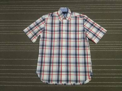 Tommy hilfiger button up M 0832