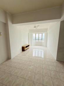 Condominium For Rent in Menara KLH (Puchong)