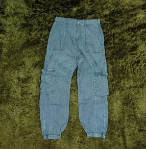 Cargo Pant sz 30..