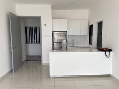 Condominium For Sale in Vertu Resort @ Aspen Vision City