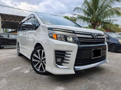 Toyota Voxy ZS in Johor Bahru, JHR