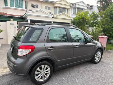 Suzuki SX4 CROSSOVER in Kepong, KUL