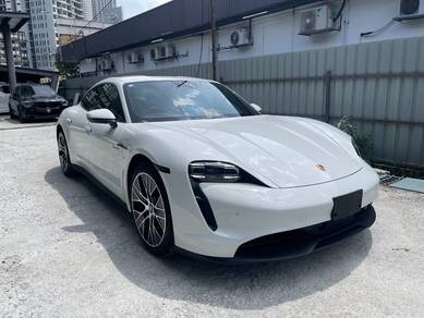 2023 Porsche Taycan -