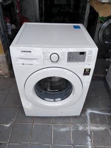 Samsung front load hot washer washing machine 7-k