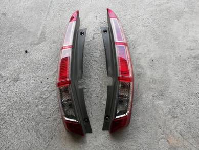 Honda stream rn6 rn8 facelift rear tail lamp