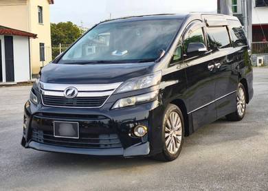 Toyota Vellfire Z GOLDEN EYES in Kuching, SWK