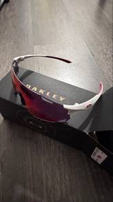 Oakley Cybr Dyno