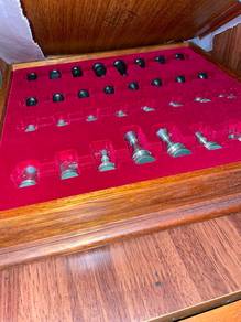 chess set