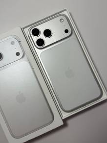 iPhone 17 Pro Max 256gb Silver X/A Warranty 5/2027