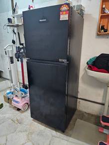 Peti sejuk / refrigerator