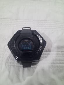 G-Shock DW-6900BMC-1DR