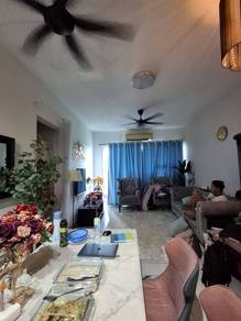 Condominium For Sale in D'Rich Executive Suites