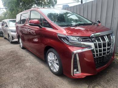 Toyota Alphard S in Damansara Kim, SGR