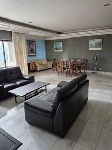 Condominium For Rent in Catalina Villa