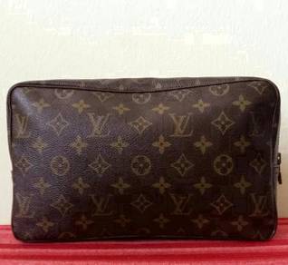 RARE LV LOUIS VUITTON Monogram Canvas Pouch Clutch