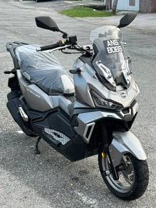 Sym Husky ADV 150