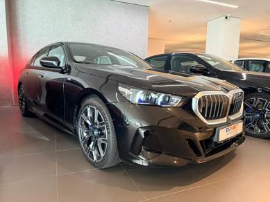 BMW i5 eDRIVE40 M SPORT in Chan Sow Lin, KUL