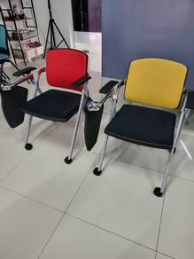 Tutorial Flip & Banquet Chairs For Sale