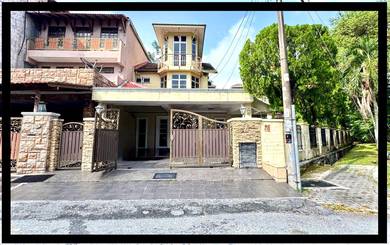 2.5-storey Terraced House For Sale in Ampang,SGR