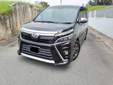 Toyota Voxy ZS KIRAMEKI in Masai, JHR