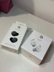 !! NEW !! Earbud For Sale