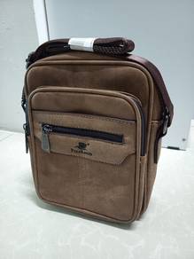 Original Polo Louie leather man sling bag