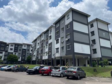 Apartment For Sale in Flat Taman Pelangi Indah