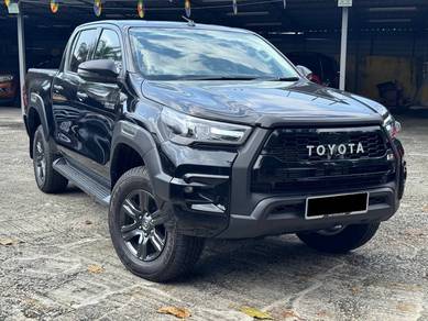2024 Toyota Hilux E