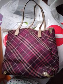 (二手 2nd hand) Burberry Blue Label handbag 手袋