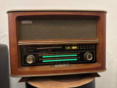 vintage radio
